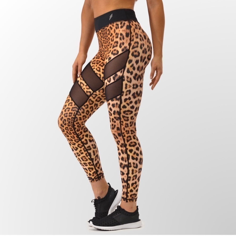 DOYOUEVEN - Leopard Mesh panel leggings